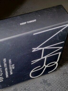 NARS Powder Blush Refillable Deep Throat 0.17 oz